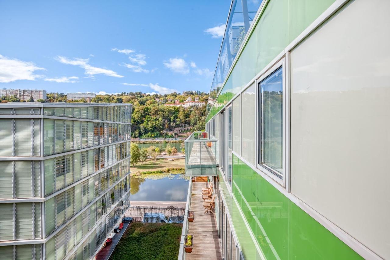 Lyon Confluence - Duplex Au Calme Avec Parking Prive En Option Apartment Bagian luar foto