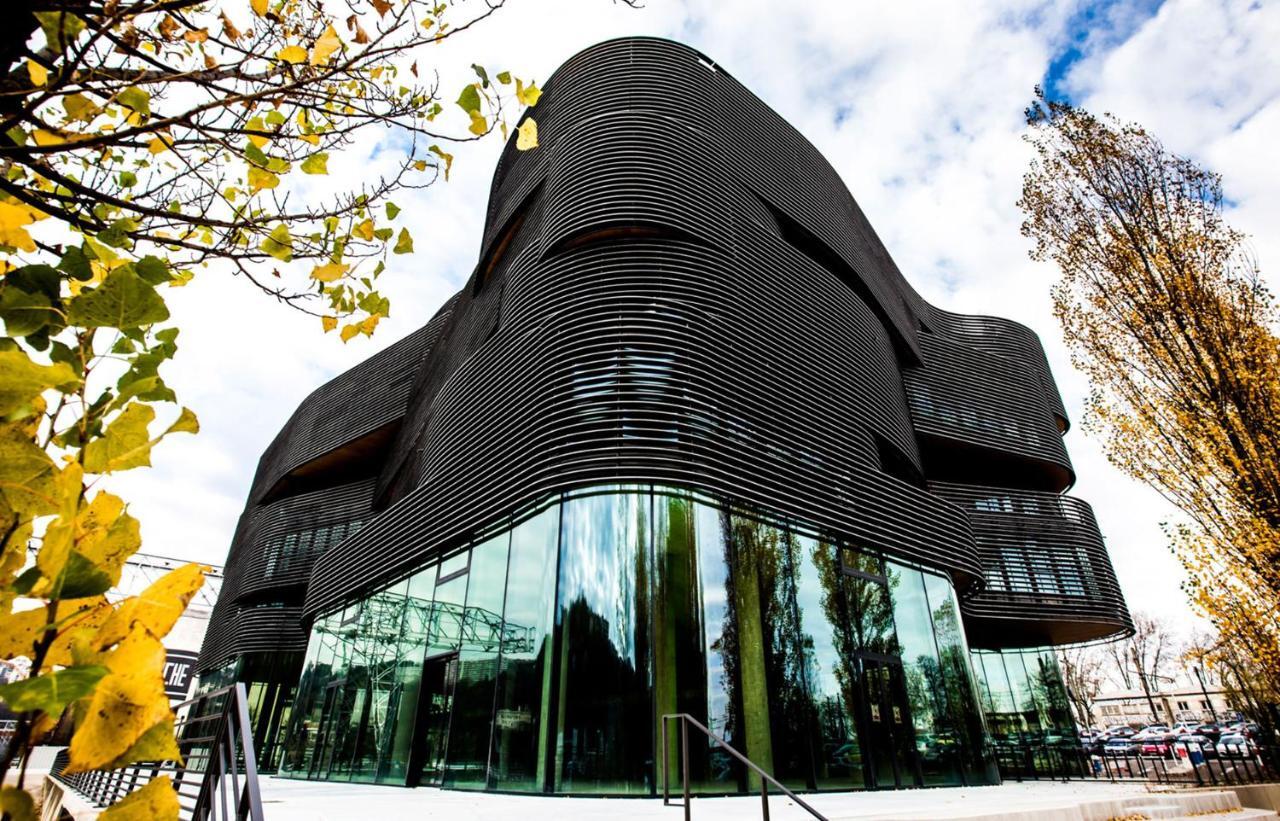 Lyon Confluence - Duplex Au Calme Avec Parking Prive En Option Apartment Bagian luar foto